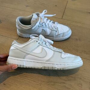Nike White and Grey Sneakers